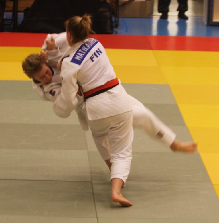 Sasae Tsuri Komi Ashi: l’arte dell’equilibrio sospeso nel judo